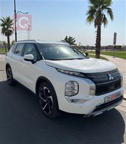 ميتسوبيشي اوتلاندر